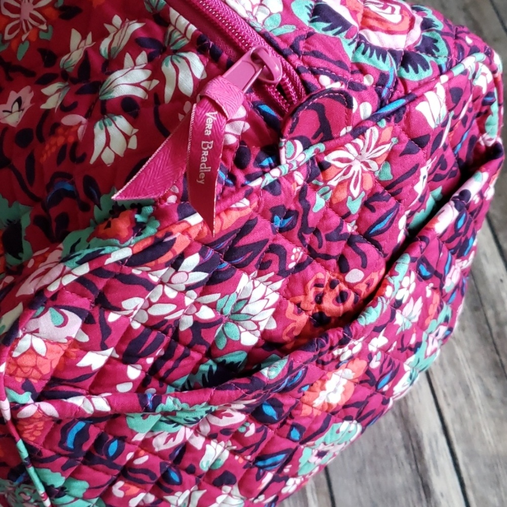 **LAST DAY** Vera Bradley Travel Duffel - Picture 5 of 8
